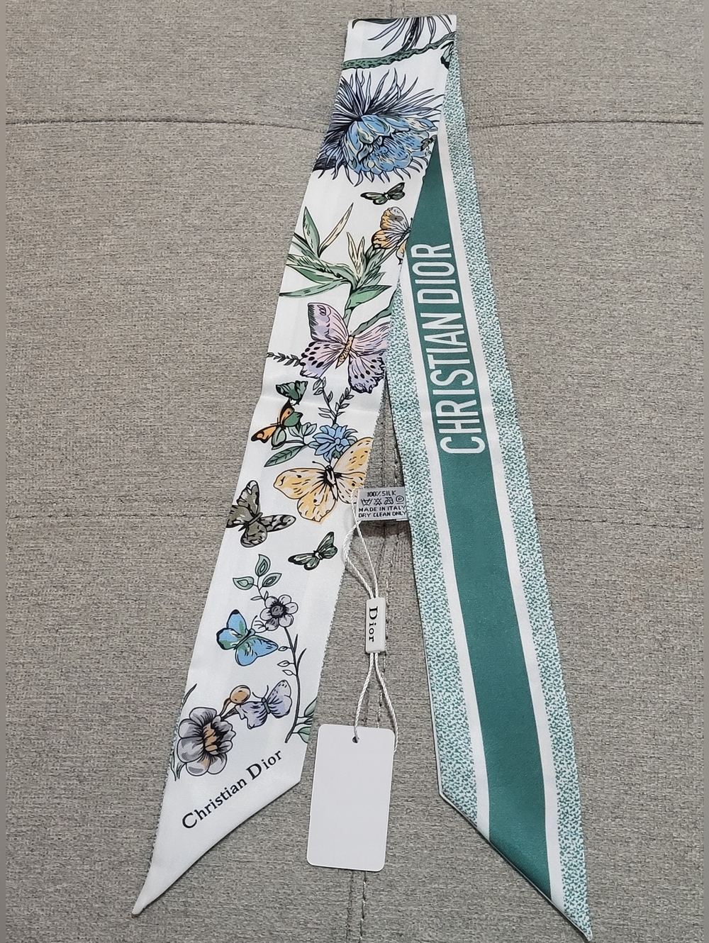 *SALE* Skinny Scarf/Twilly NWOT